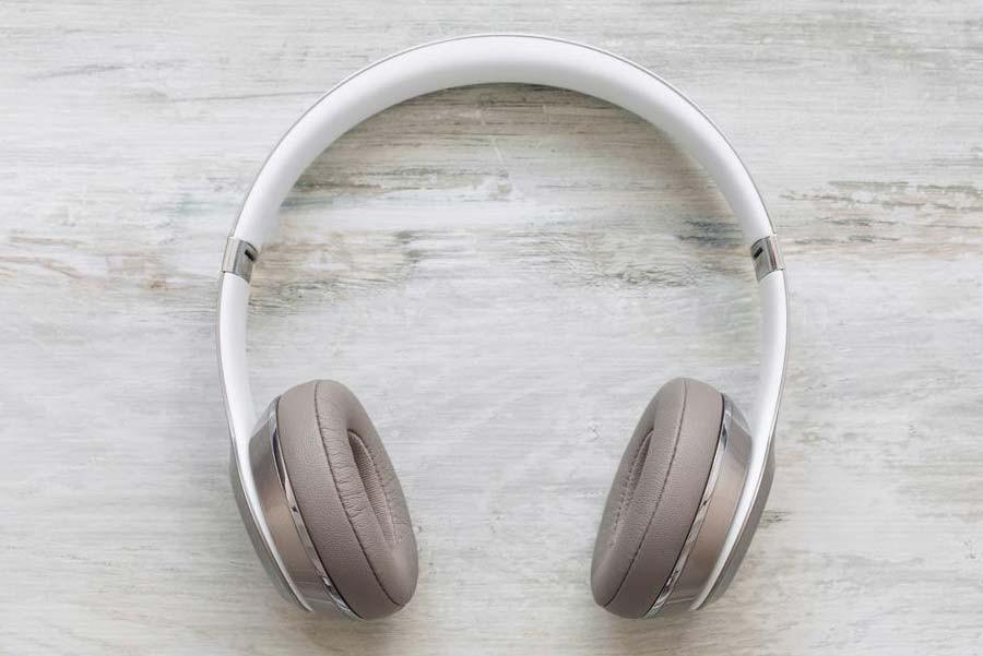 3 Health Effects of Wearing old Beats or Bose Ear Cushions
