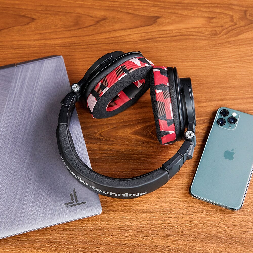 WC FreeZe - Hybrid Cooling Gel Infused Gaming Earpads | Red Prism