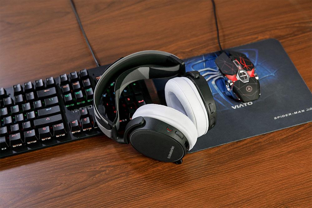 Upgraded Gaming Earpads - Hybrid Velour | White
