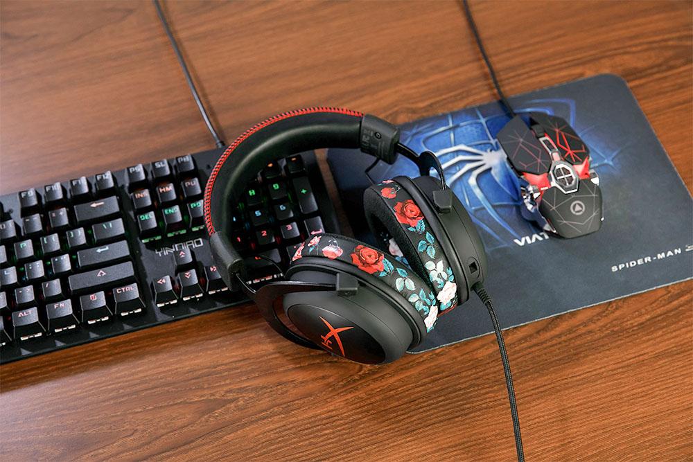Upgraded Gaming Earpads - Hybrid Velour | Black Floral