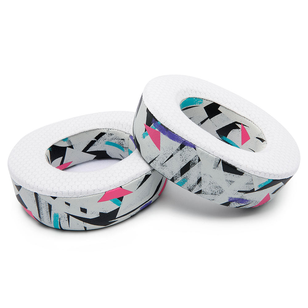 WC FreeZe Arctis Nova Pro | 90s White