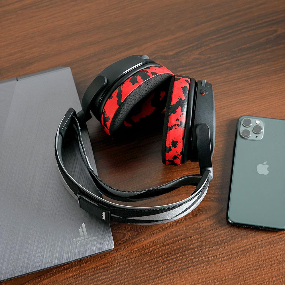 WC FreeZe - Hybrid Cooling Gel Infused Gaming Earpads | Red Camo