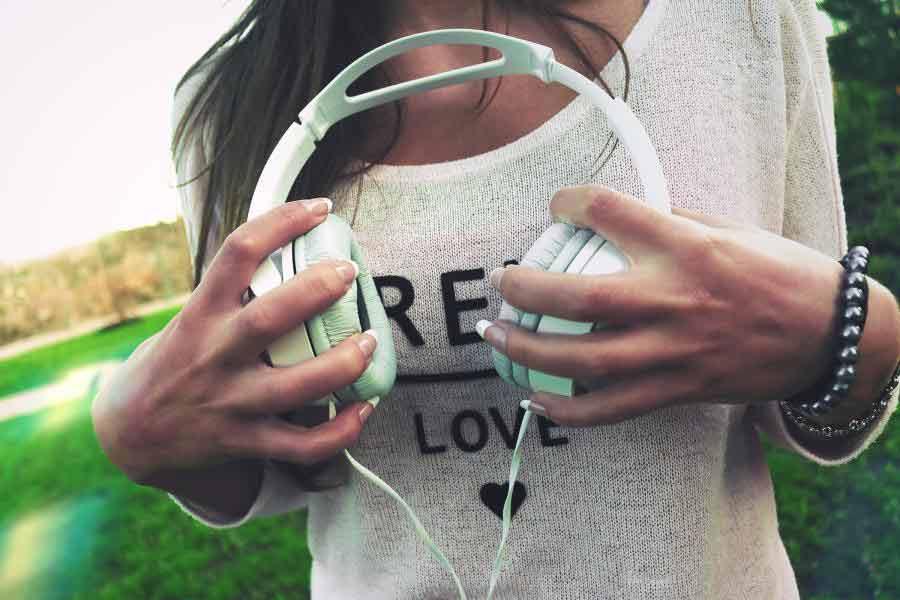 A Guide to Finding The Best Bass Headphones