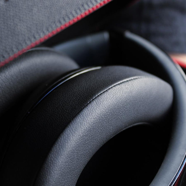 How to Replace Beats Studio 2/3 Wired & Wireless Ear Pads – Wicked Cushions