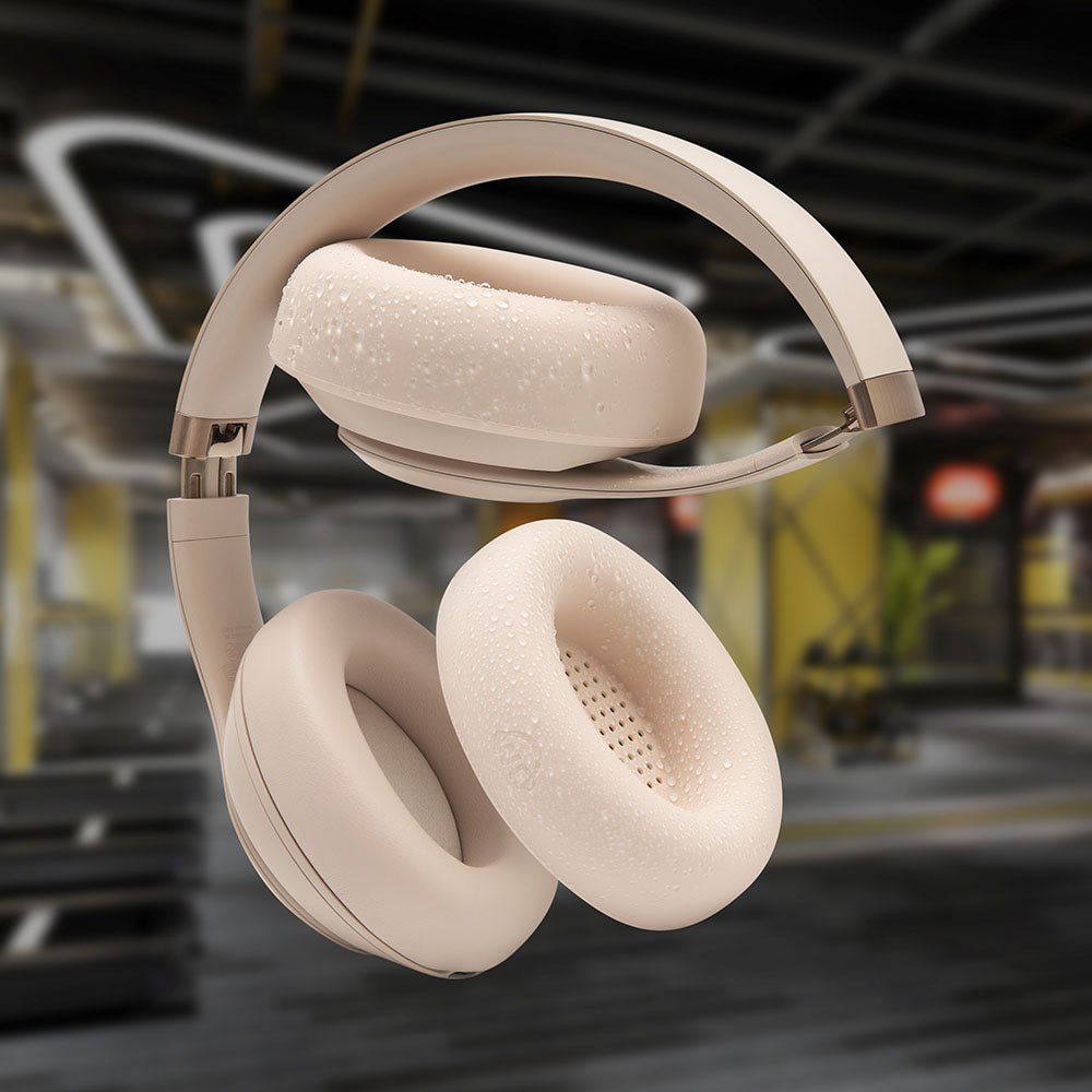 WC SweatZ Studio Pro | Moon