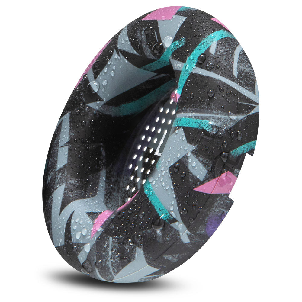 WC SweatZ Momentum 4 | 90s Black