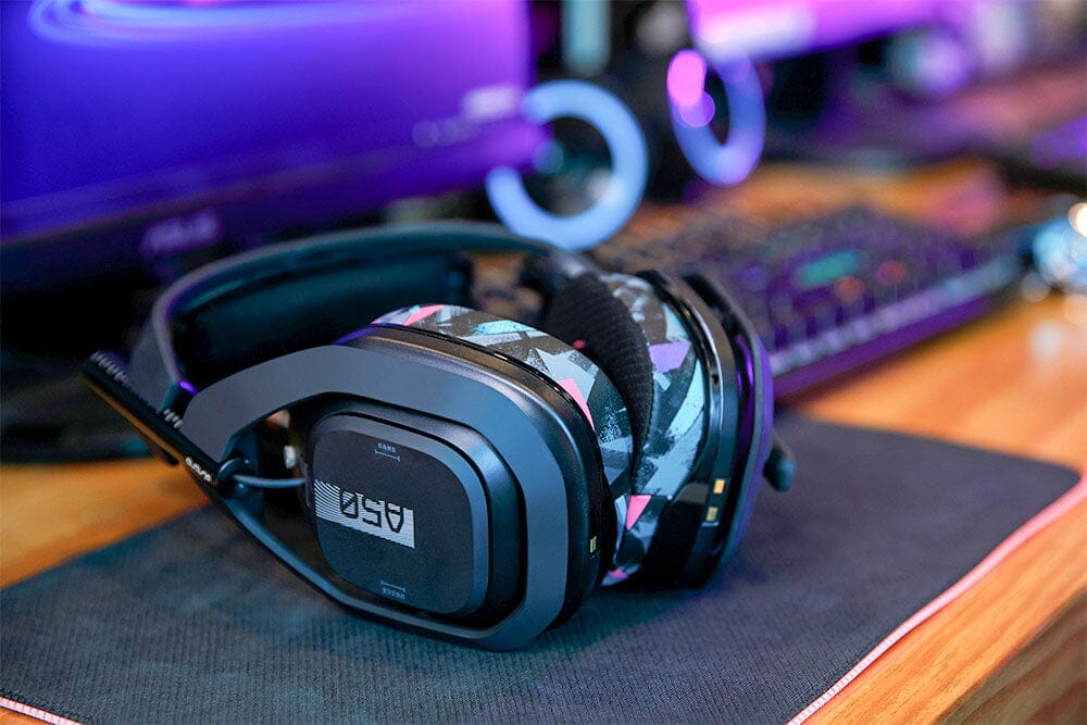 WC FreeZe A50 | 90s Black